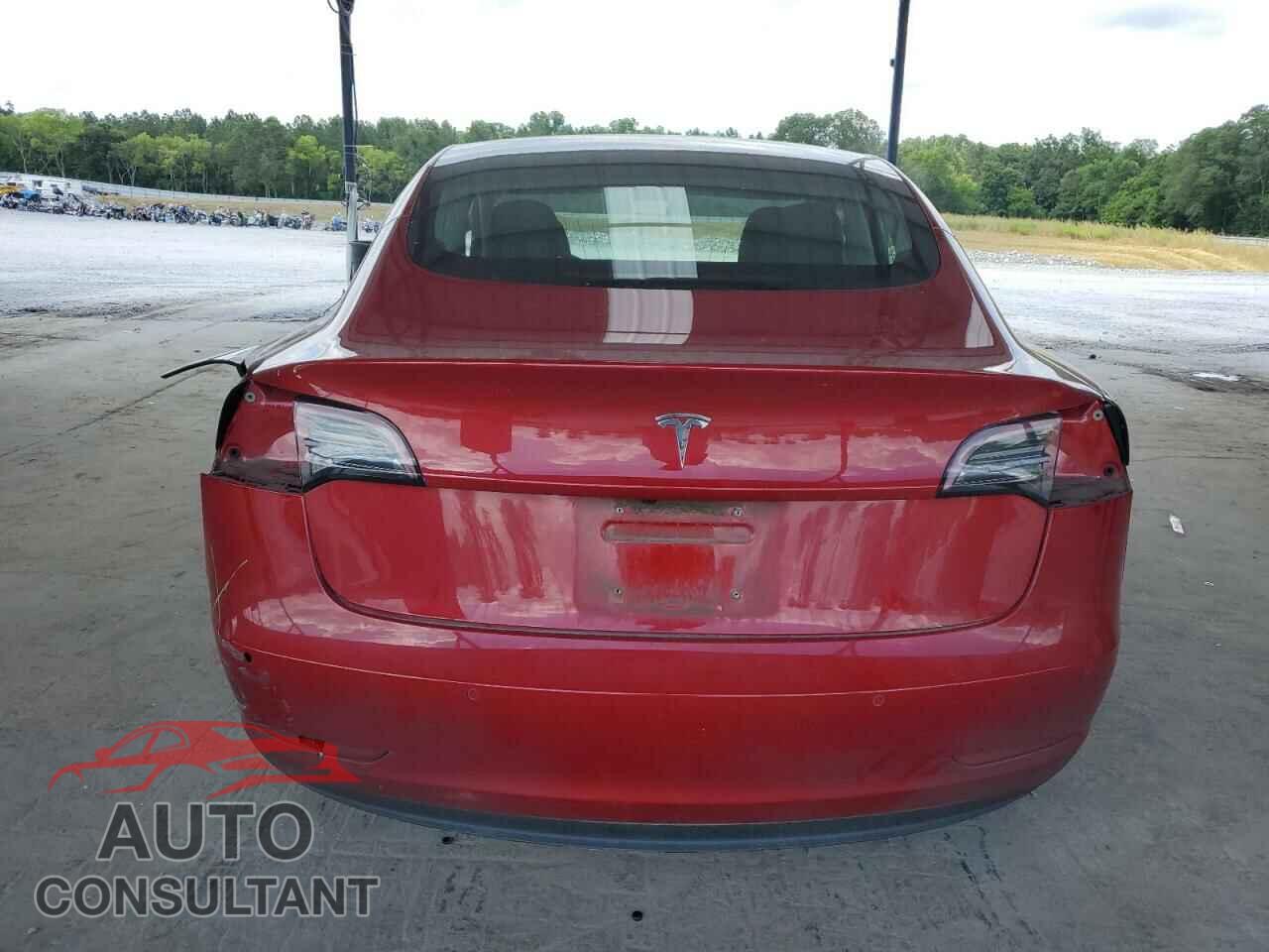 TESLA MODEL 3 2018 - 5YJ3E1EB8JF093531