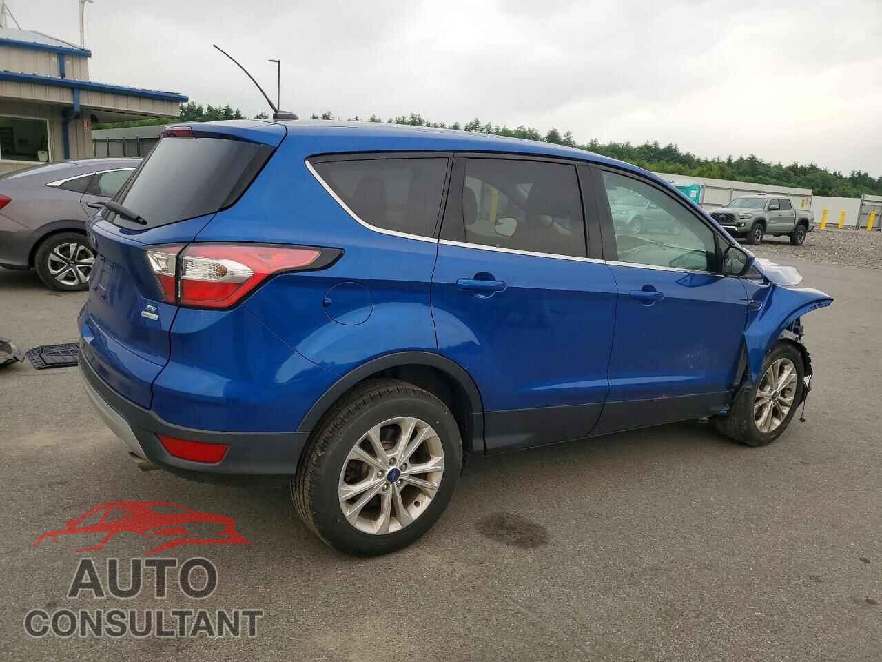 FORD ESCAPE 2017 - 1FMCU0GD0HUC09443