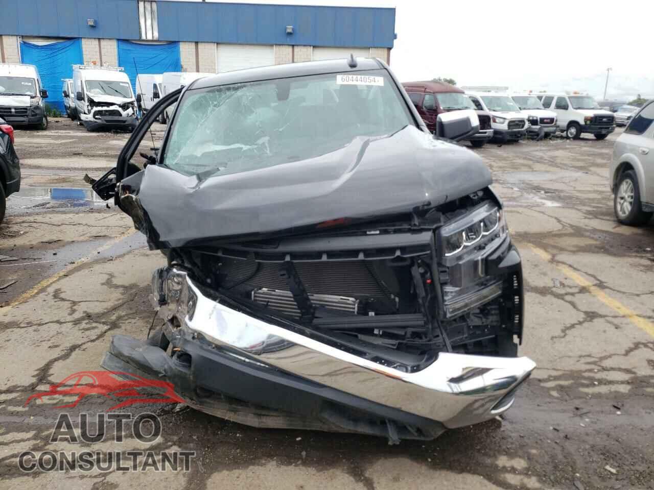 CHEVROLET SILVERADO 2022 - 1GCPYJEK9NZ122995