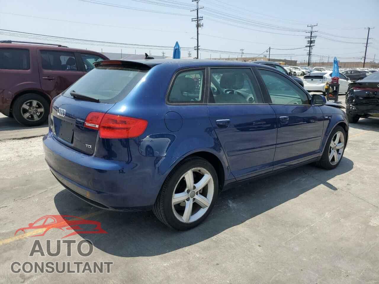 AUDI A3 2013 - WAUKJAFM6DA033720