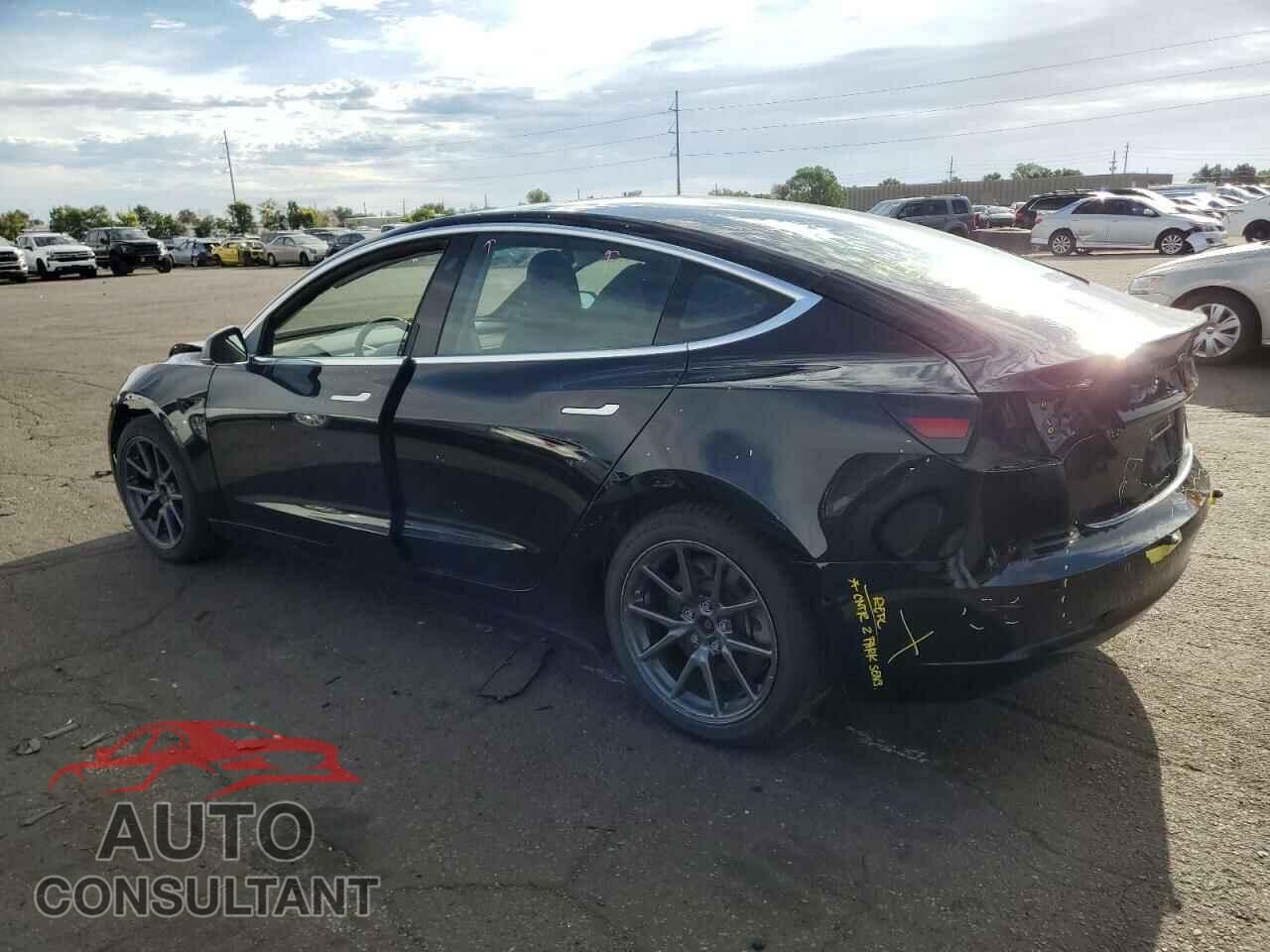 TESLA MODEL 3 2019 - 5YJ3E1EA6KF304928