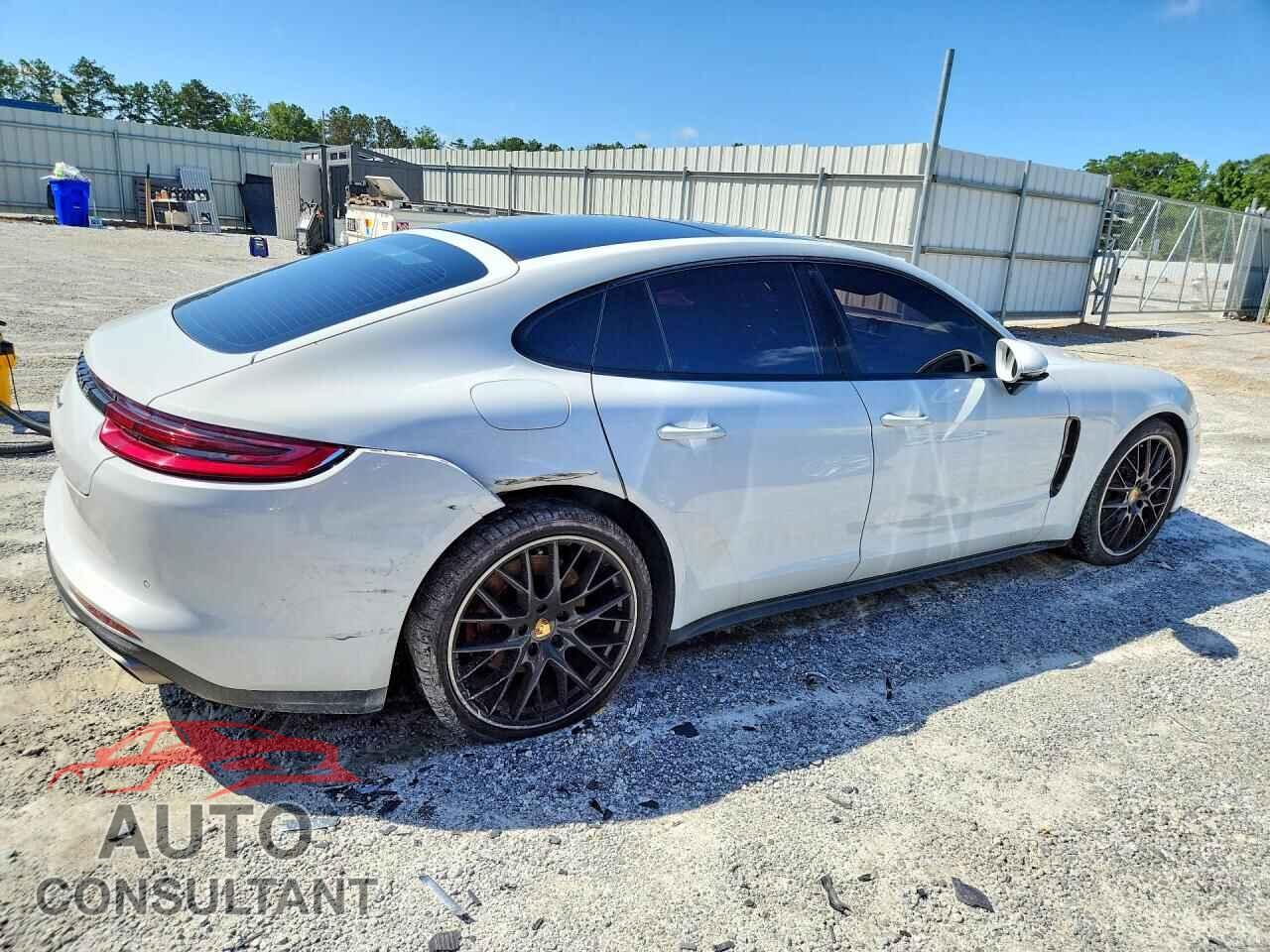 PORSCHE PANAMERA 2018 - WP0AA2A74JL121042