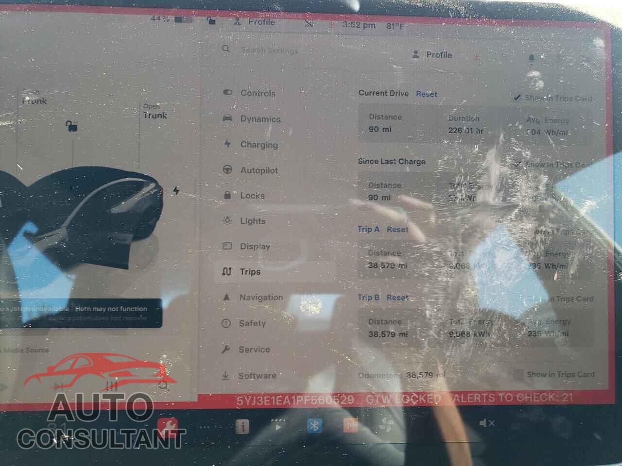 TESLA MODEL 3 2023 - 5YJ3E1EA1PF560529