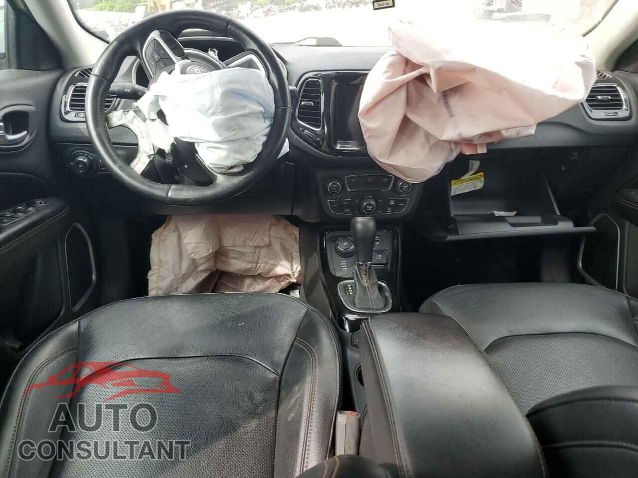JEEP COMPASS 2020 - 3C4NJDCB1LT233898