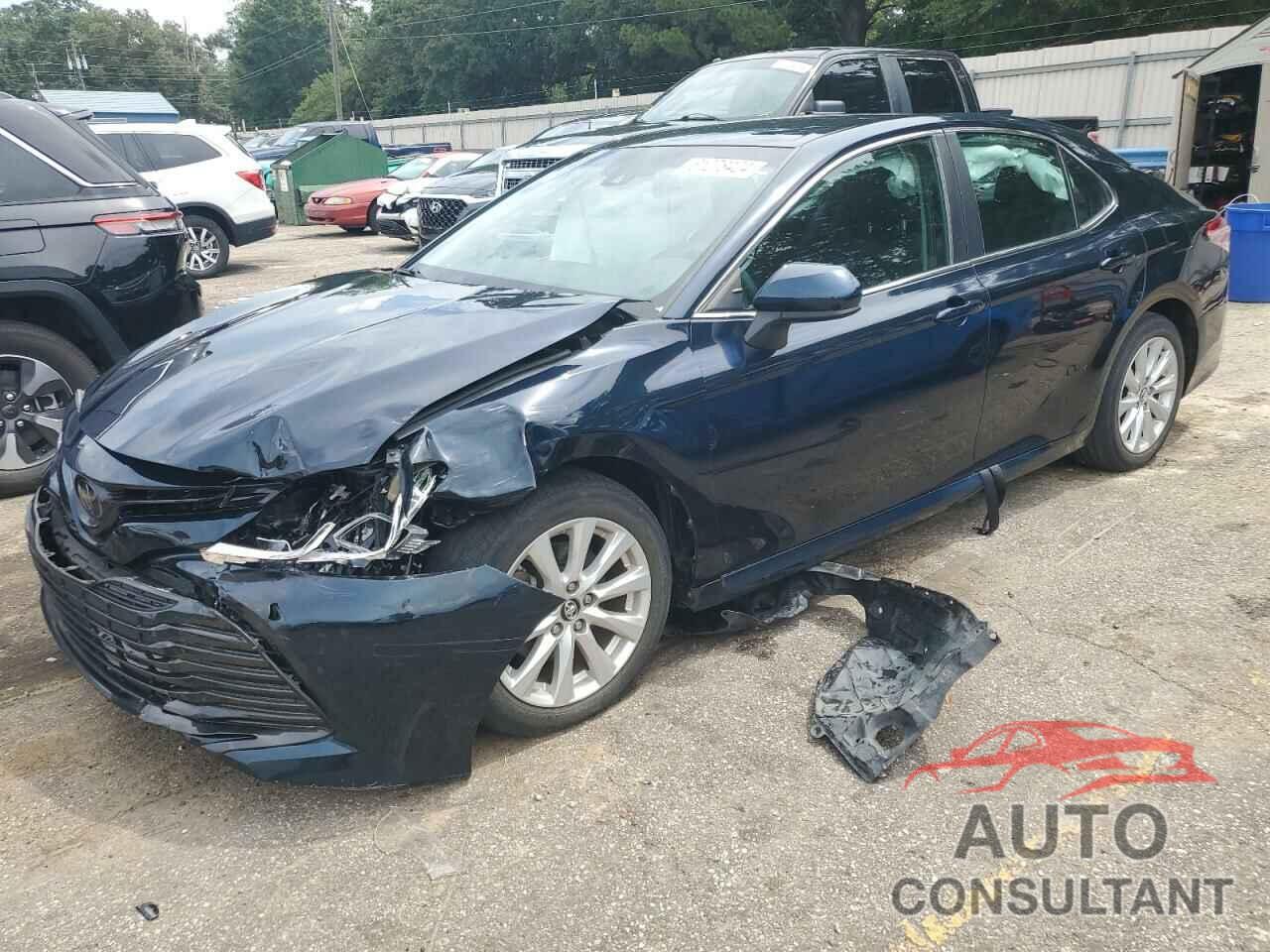 TOYOTA CAMRY 2018 - 4T1B11HK1JU507514