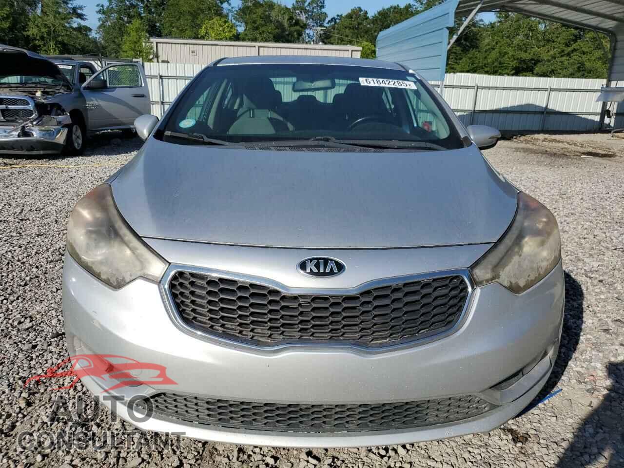 KIA FORTE 2014 - KNAFX4A89E5148155