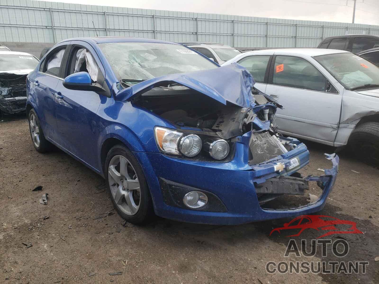 CHEVROLET SONIC 2016 - 1G1JE5SBXG4157595