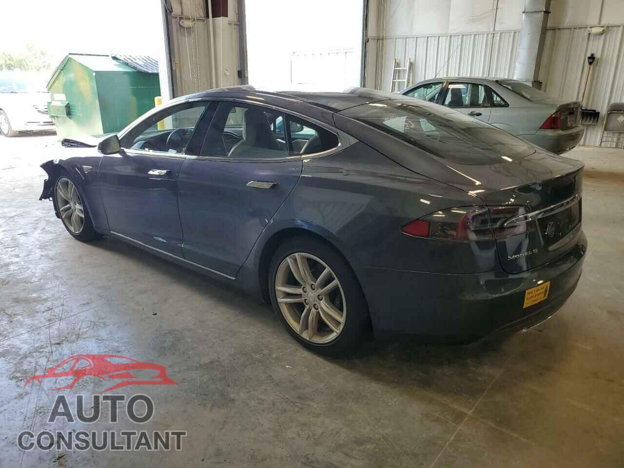 TESLA MODEL S 2016 - 5YJSA1E26GF126607