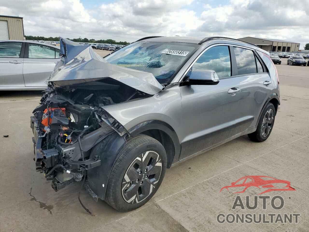 KIA NIRO WIND 2024 - KNDCR3L14R5107979