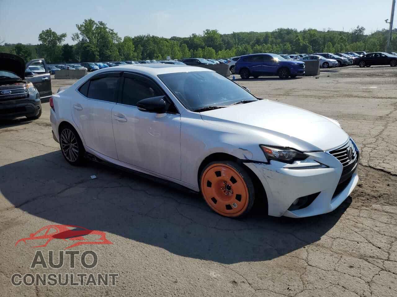LEXUS IS 2014 - JTHCF1D26E5005368