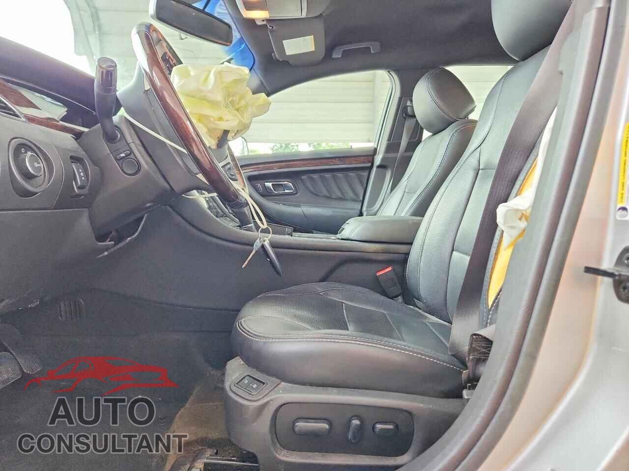 FORD TAURUS 2013 - 1FAHP2F80DG218434