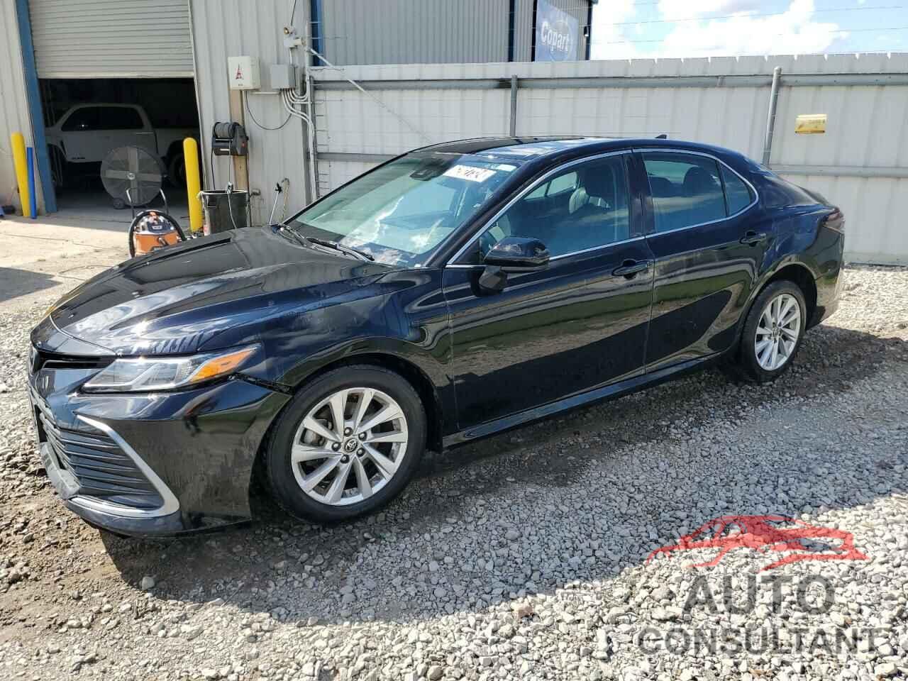 TOYOTA CAMRY 2021 - 4T1C11AK8MU590183