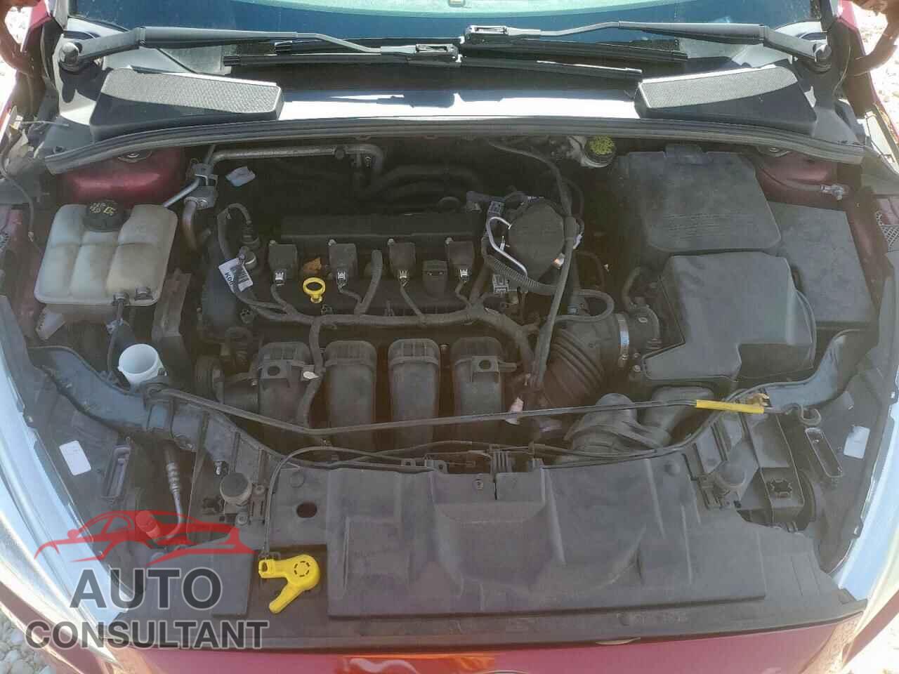FORD FOCUS 2015 - 1FADP3F22FL340755