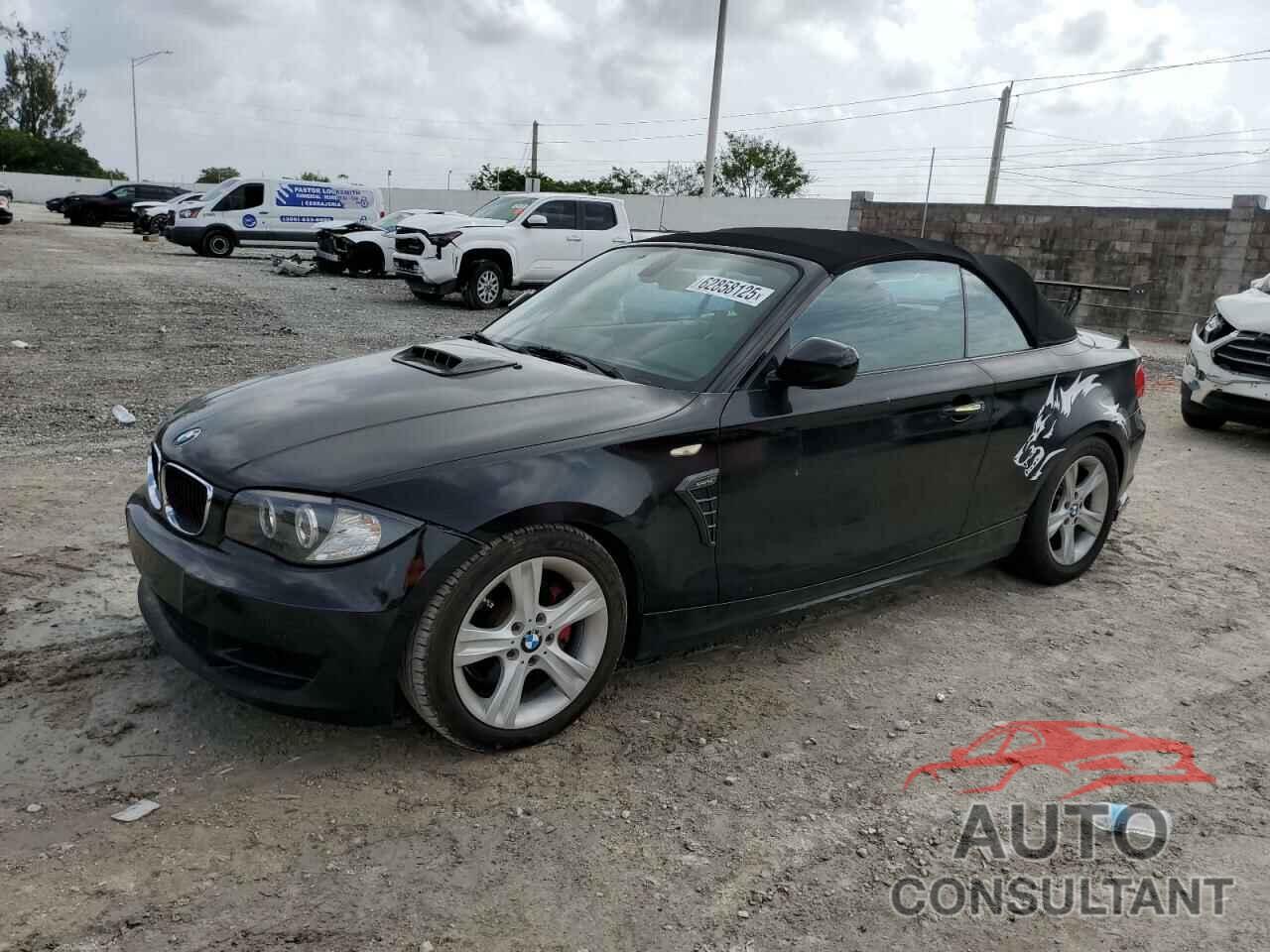 BMW 1 SERIES 2011 - WBAUN1C55BVH83063