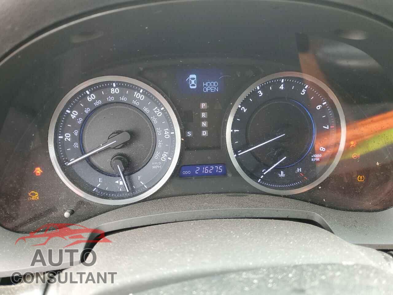LEXUS IS 2013 - JTHBF5C23D5190028