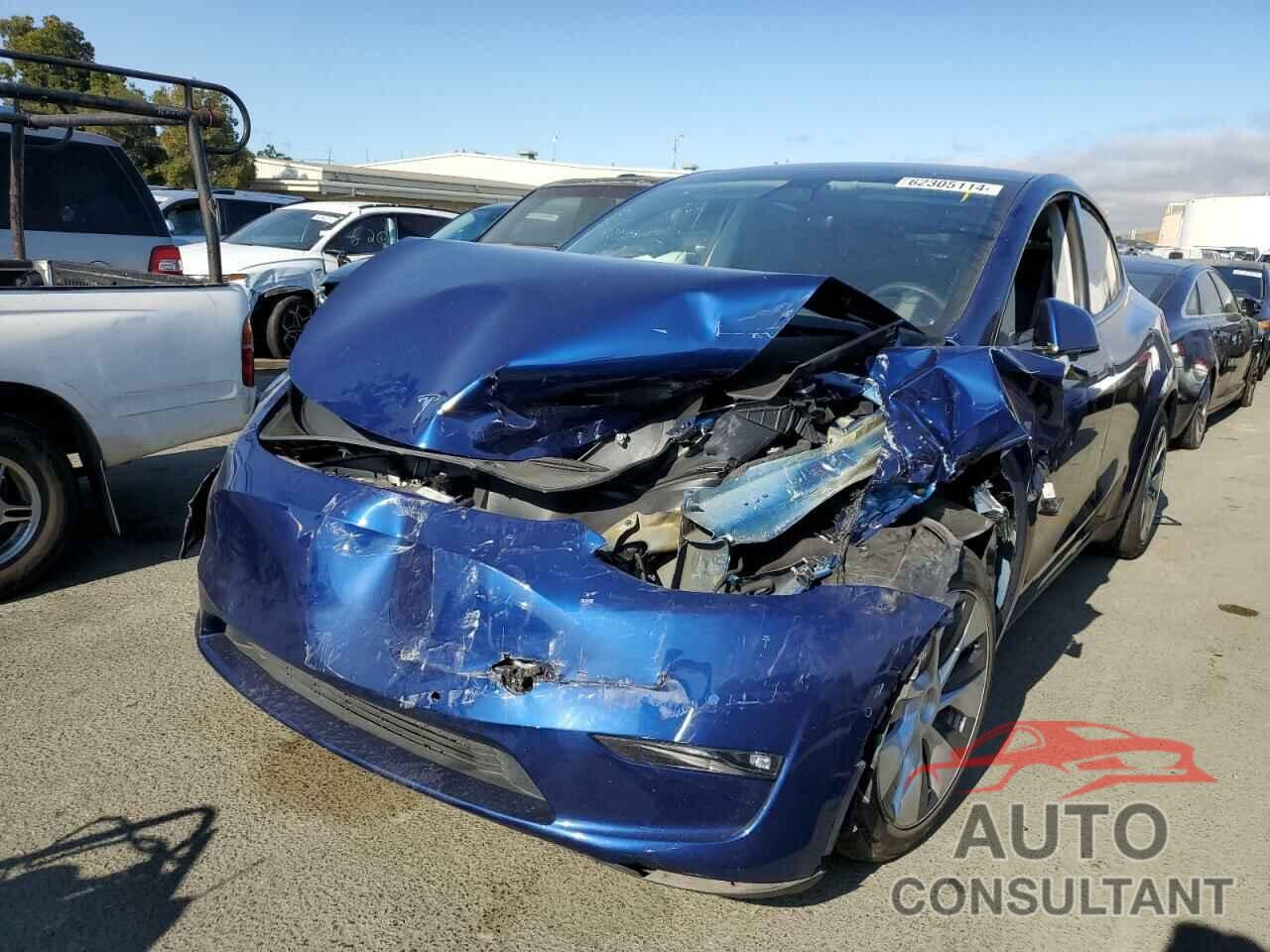 TESLA MODEL Y 2021 - 5YJYGDEEXMF172862