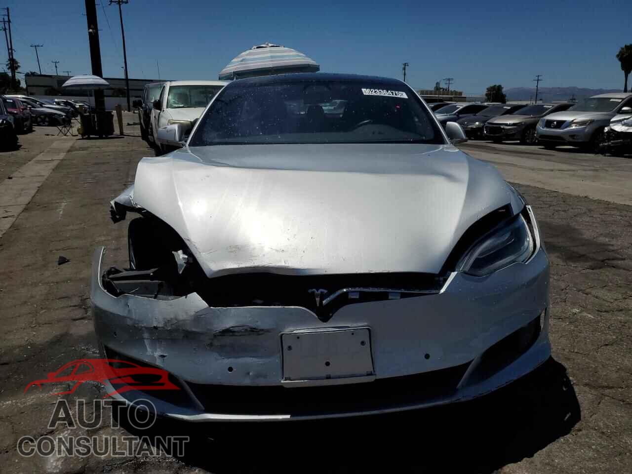 TESLA MODEL S 2017 - 5YJSA1E10HF203187