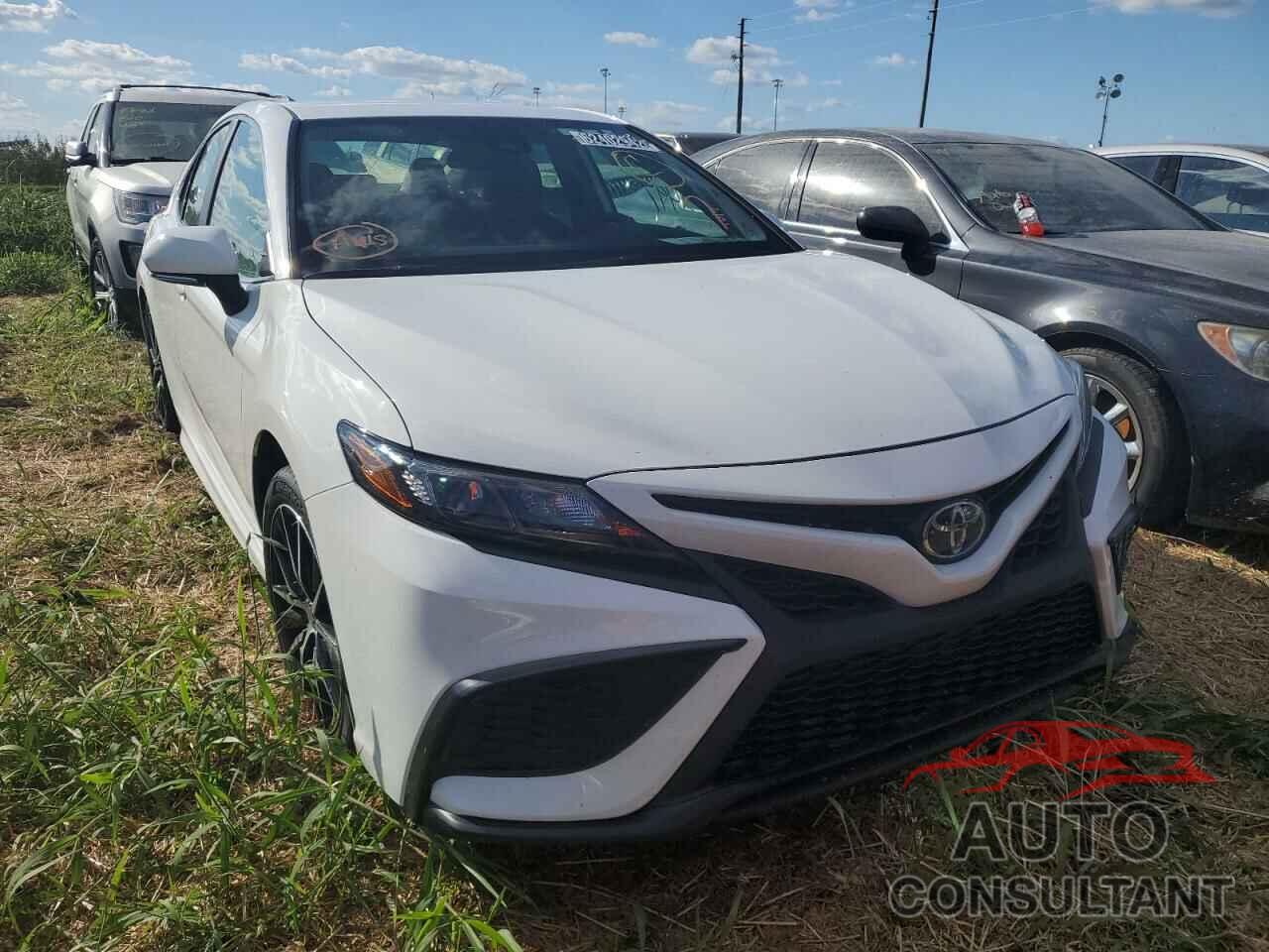 TOYOTA CAMRY 2023 - 4T1G11AK4PU720921