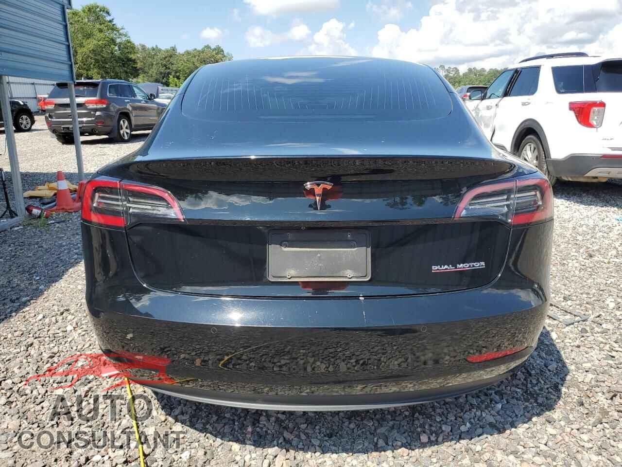TESLA MODEL 3 2019 - 5YJ3E1EB8KF422018