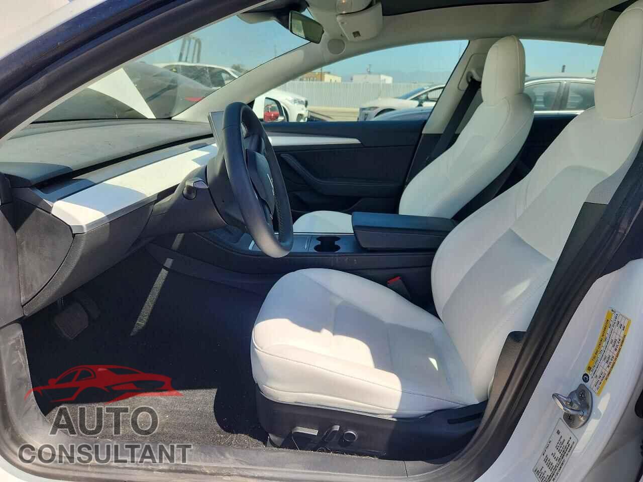 TESLA MODEL 3 2021 - 5YJ3E1EA3MF995127