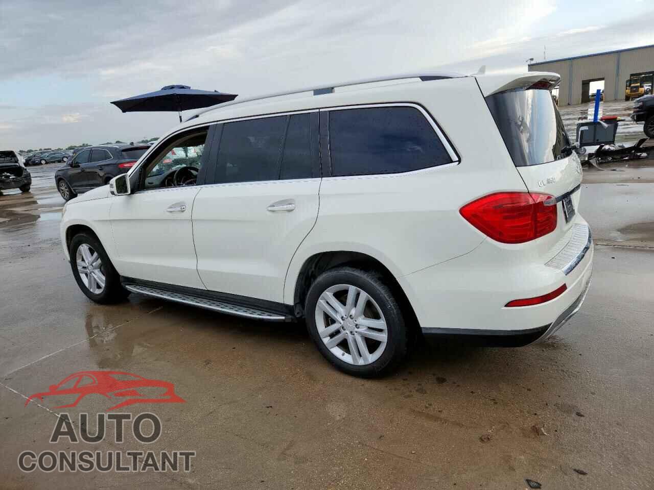 MERCEDES-BENZ GL-CLASS 2013 - 4JGDF7CE4DA121660