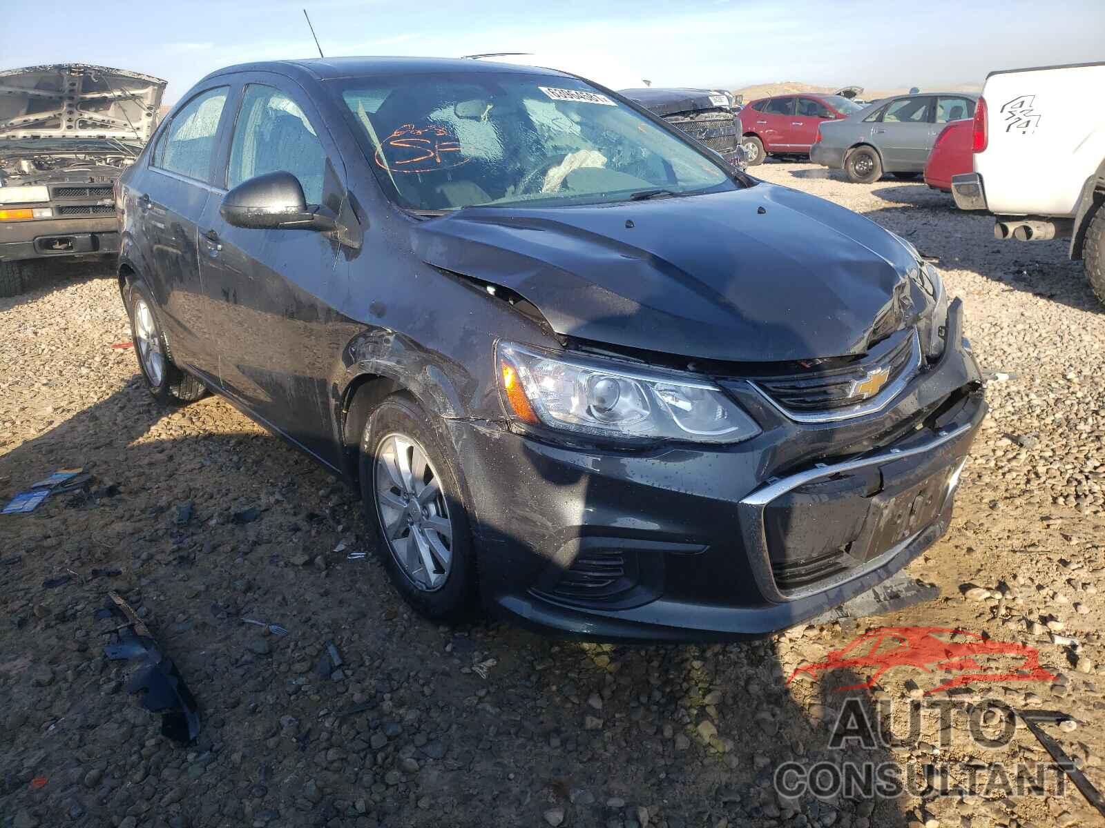 CHEVROLET SONIC 2017 - 1G1JD5SB1H4112887
