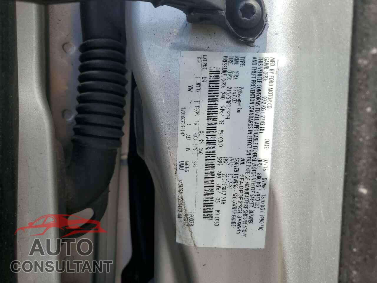 FORD FOCUS 2016 - 1FADP3F23GL359641