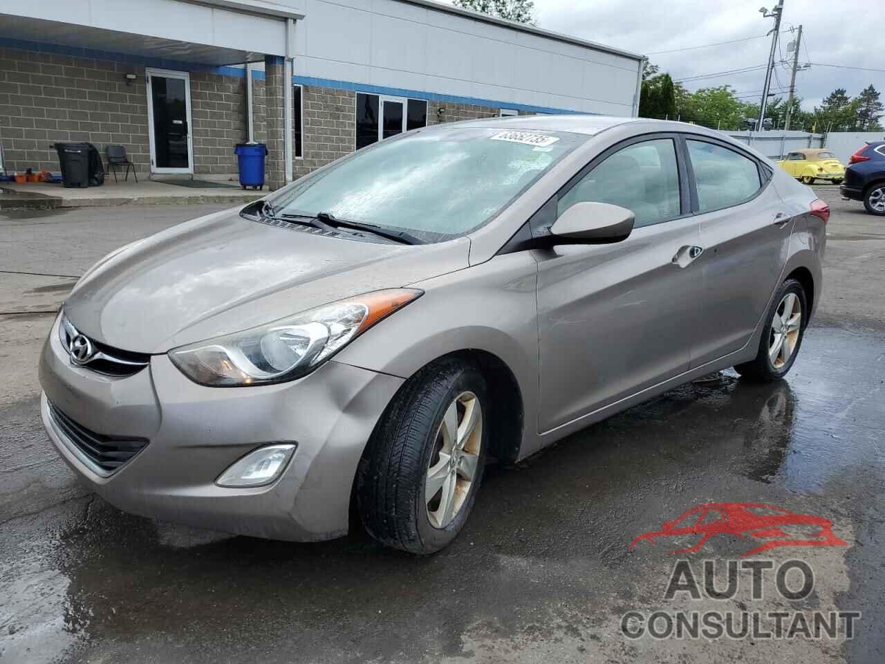 HYUNDAI ELANTRA 2012 - 5NPDH4AE6CH096574