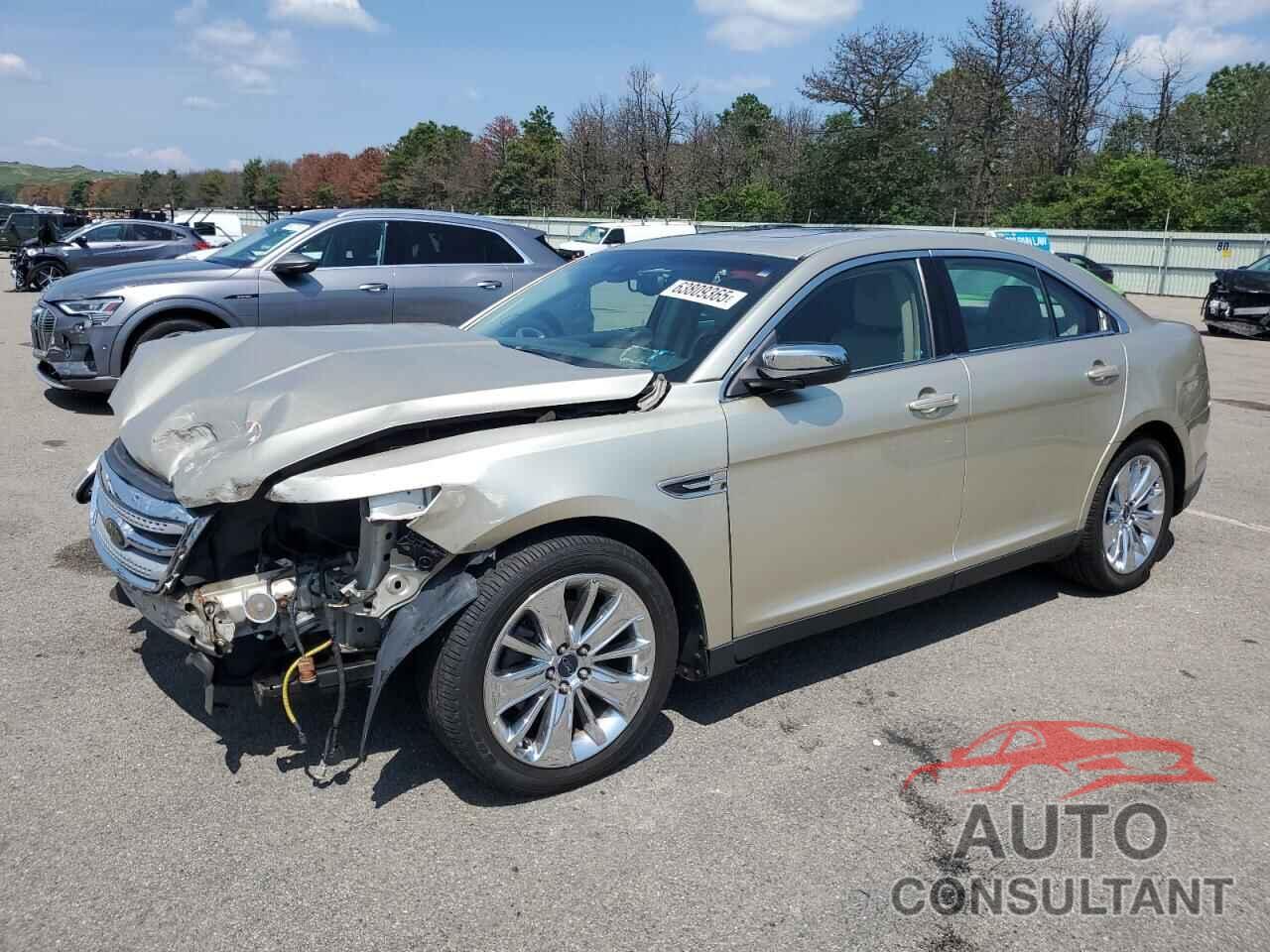 FORD TAURUS 2011 - 1FAHP2FW0BG104882