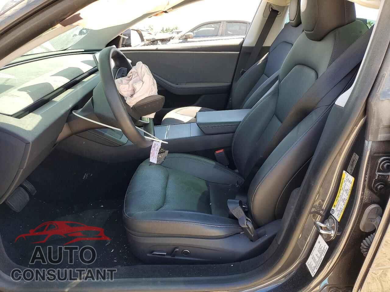 TESLA MODEL 3 2024 - 5YJ3E1EA2RF722610