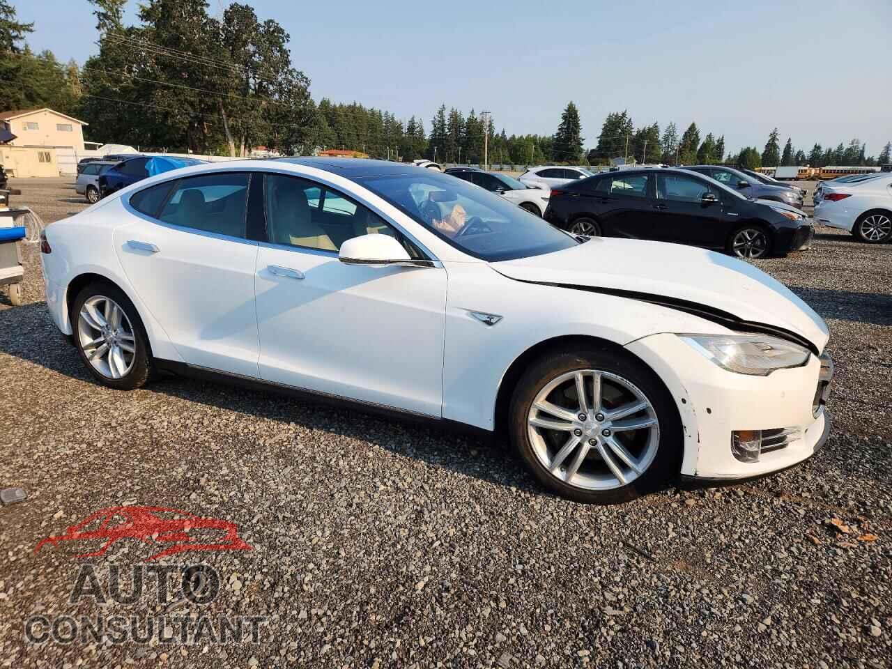TESLA MODEL S 2016 - 5YJSA1E20GF127946