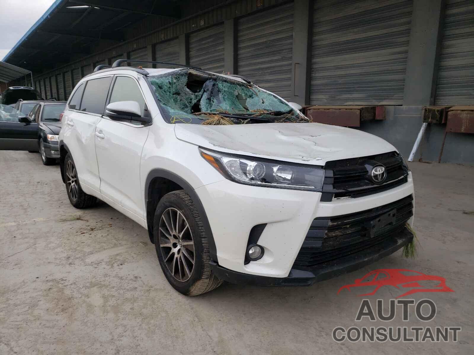 TOYOTA HIGHLANDER 2017 - 5TDJZRFH3HS472326
