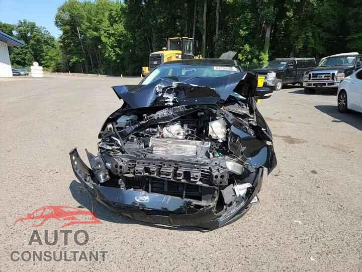 FORD FOCUS 2018 - 1FADP3FE3JL200345