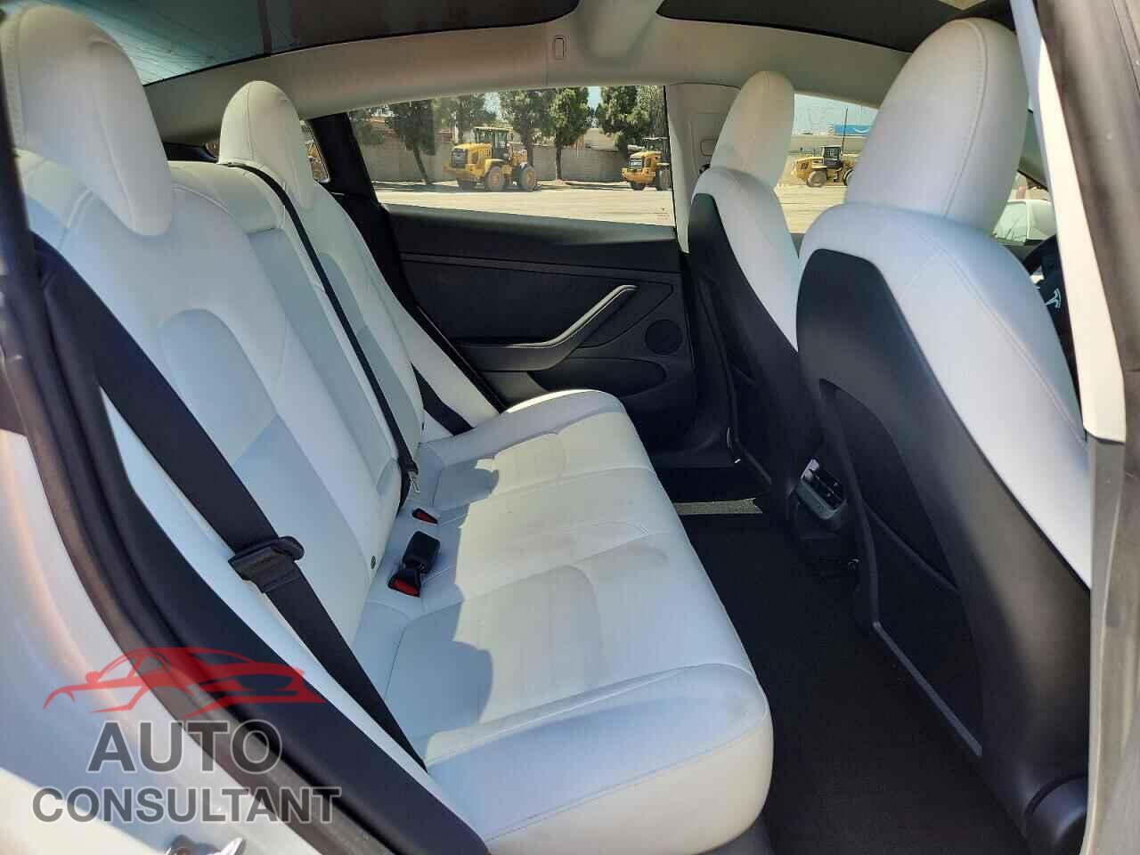 TESLA MODEL 3 2023 - 5YJ3E1EA0PF614404