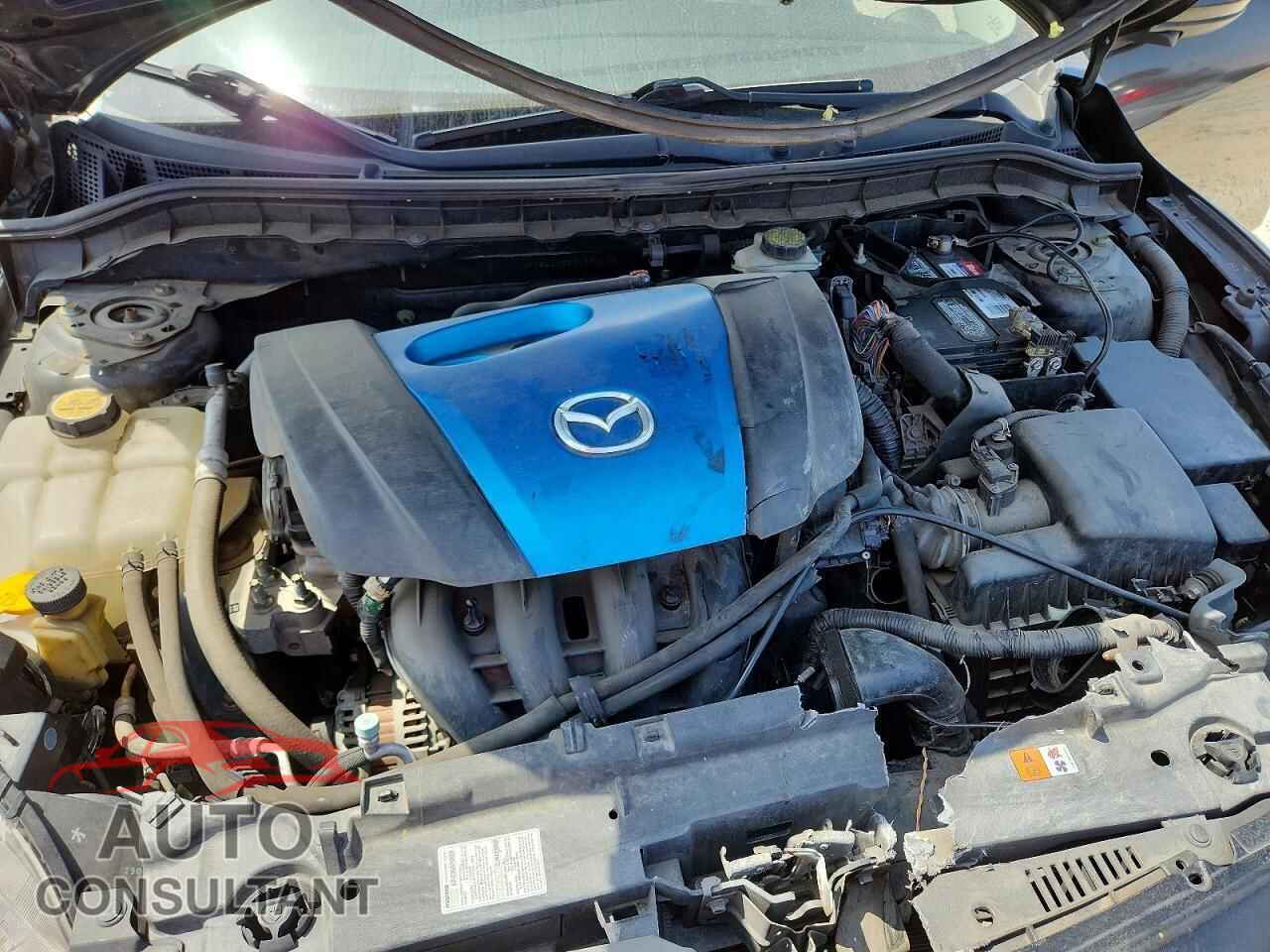 MAZDA 3 2012 - JM1BL1V88C1669152