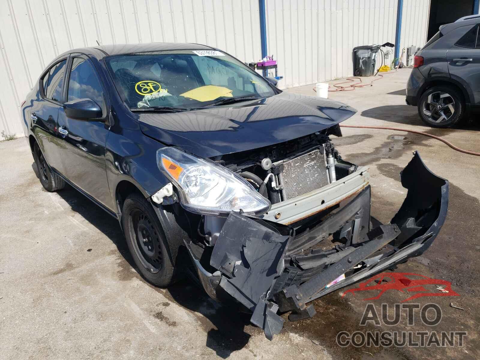 NISSAN VERSA 2017 - 3N1CN7AP9HL886775