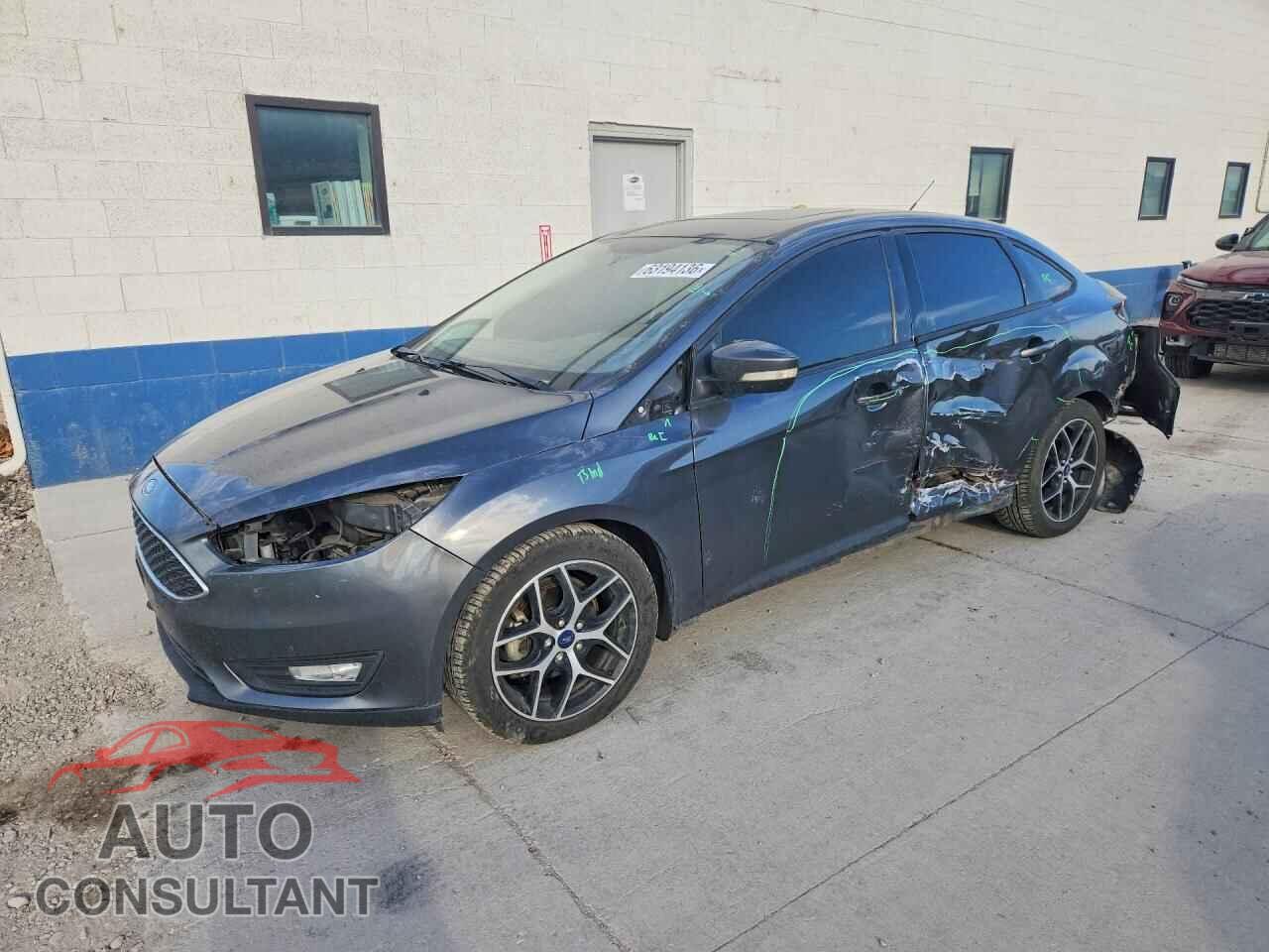 FORD FOCUS 2017 - 1FADP3H29HL332829