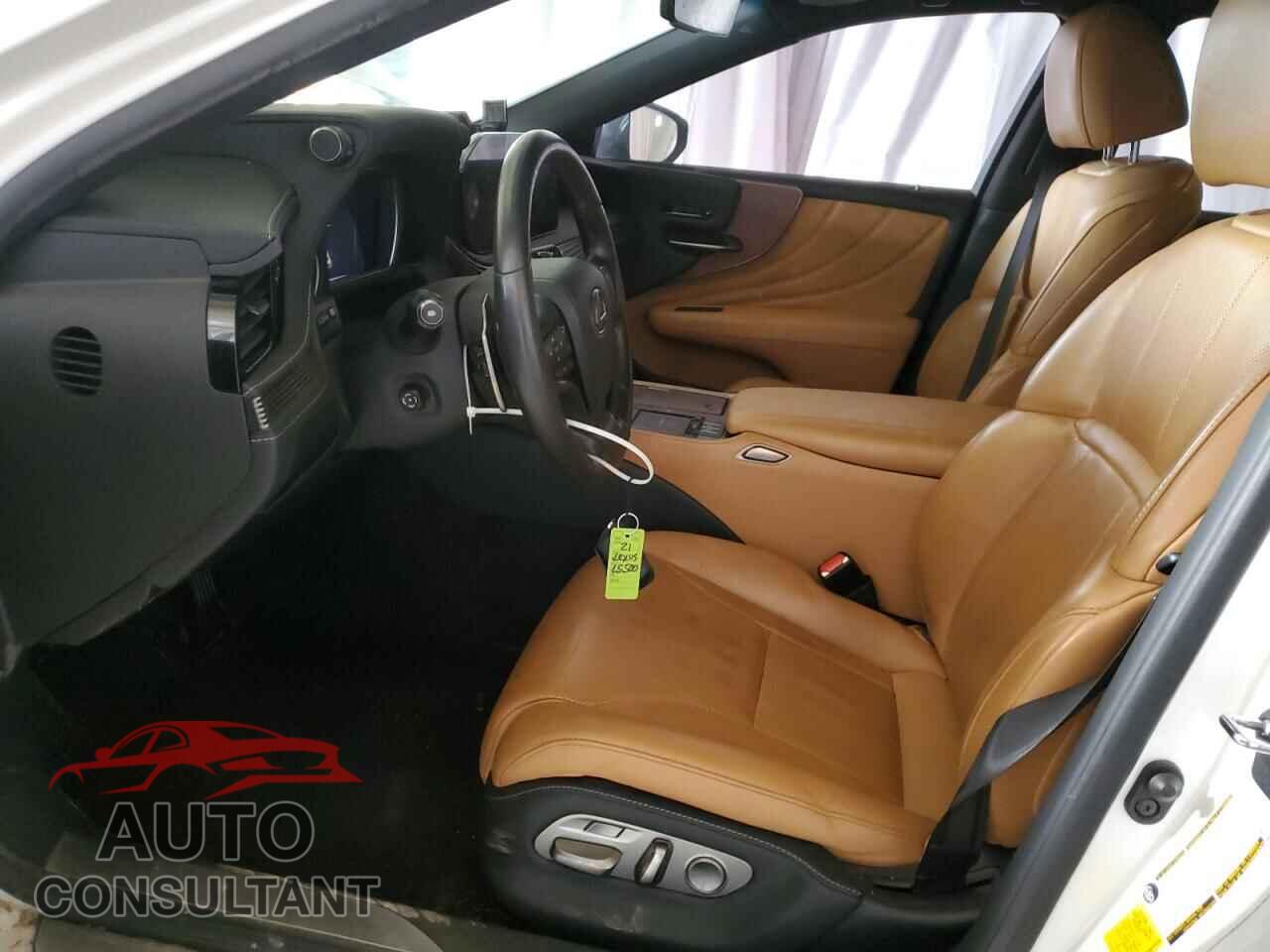LEXUS LS500 2021 - JTHD51FF7M5014165