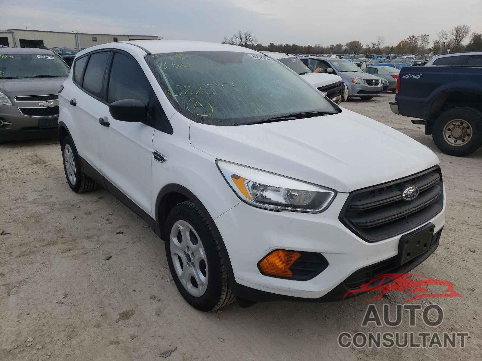 FORD ESCAPE 2017 - 1FMCU0F7XHUC88597