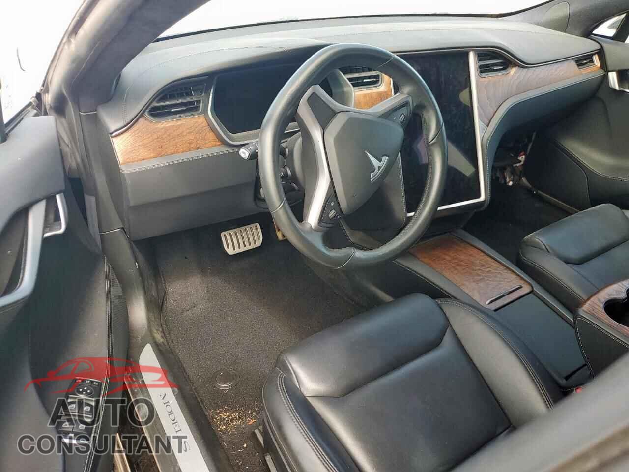 TESLA MODEL S 2020 - 5YJSA1E47LF364073