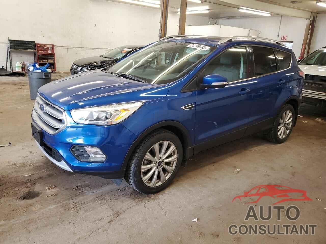 FORD ESCAPE 2017 - 1FMCU9J9XHUA50603