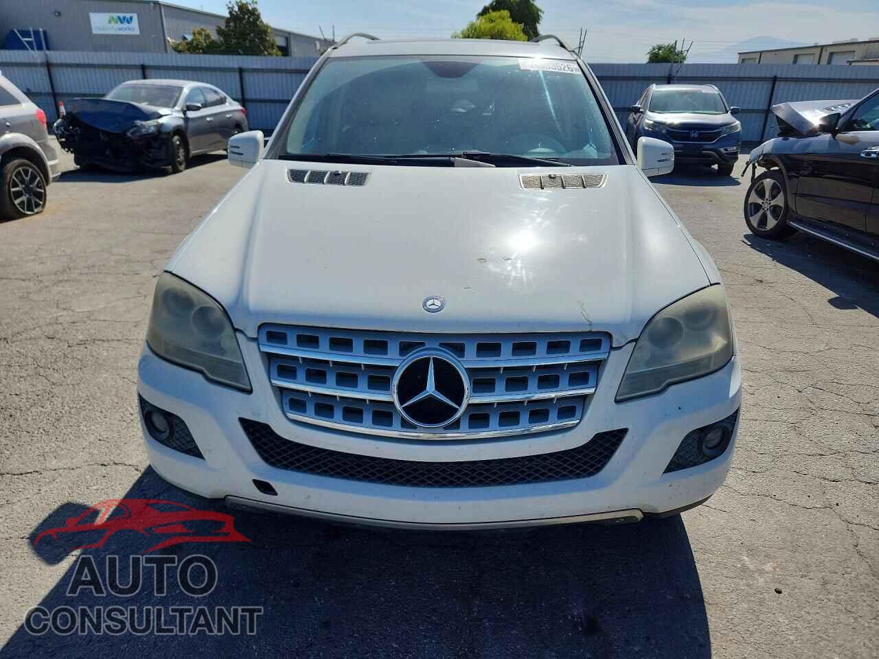 MERCEDES-BENZ M-CLASS 2011 - 4JGBB2FB3BA641594