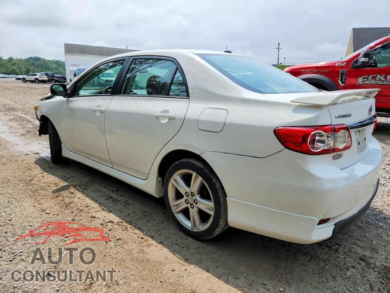 TOYOTA COROLLA 2013 - 2T1BU4EEXDC015027