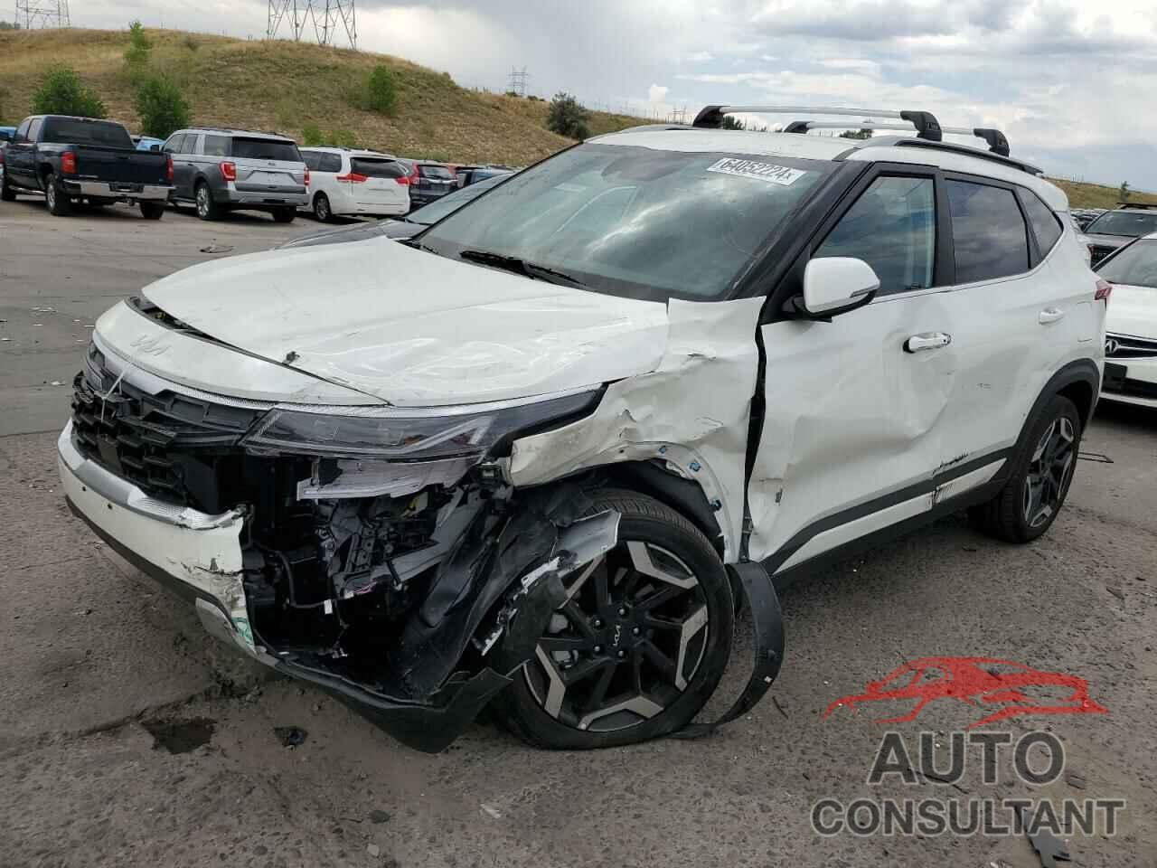 KIA SELTOS 2024 - KNDETCA77R7517746