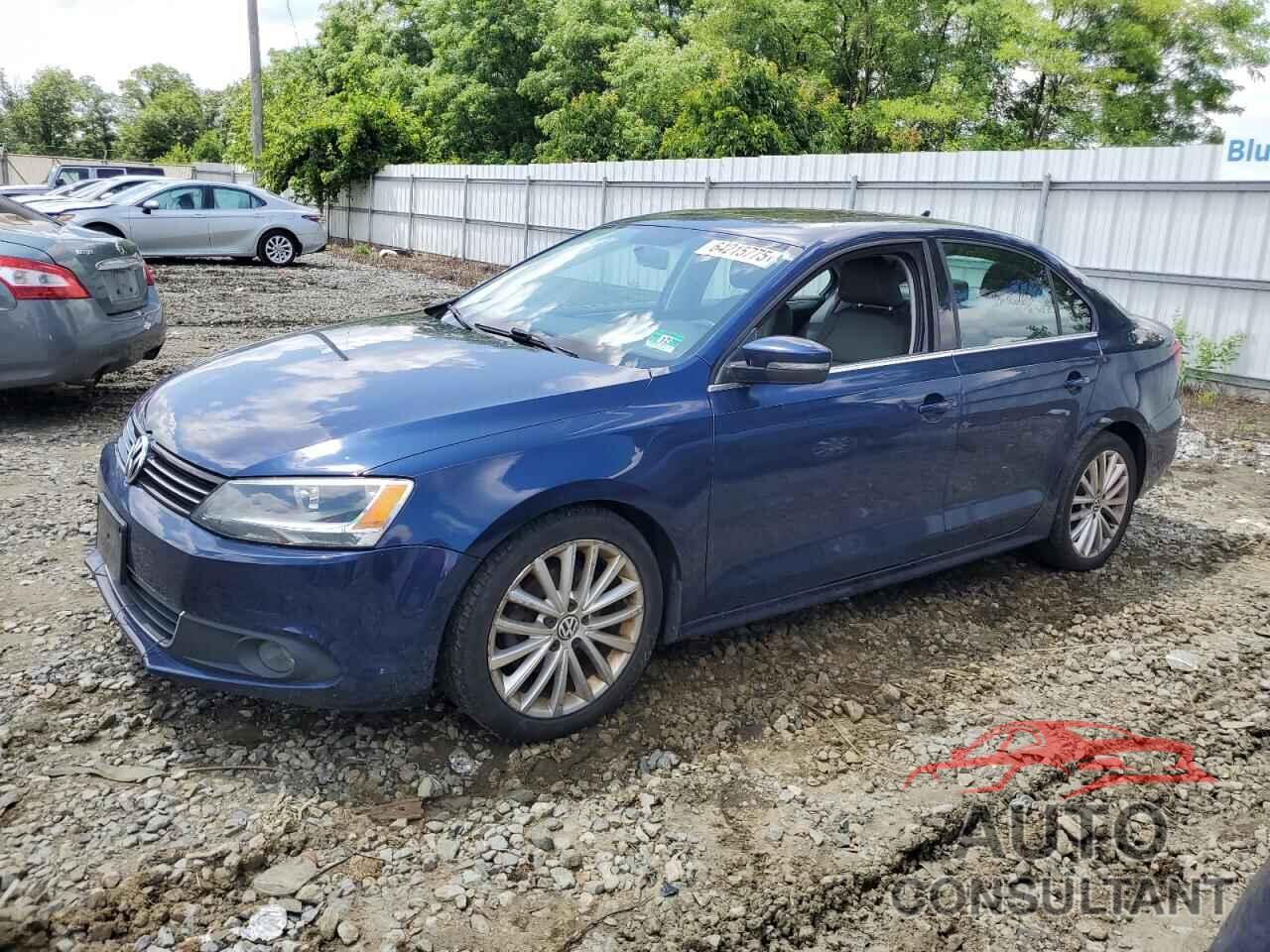VOLKSWAGEN JETTA 2011 - 3VWLZ7AJ5BM035925