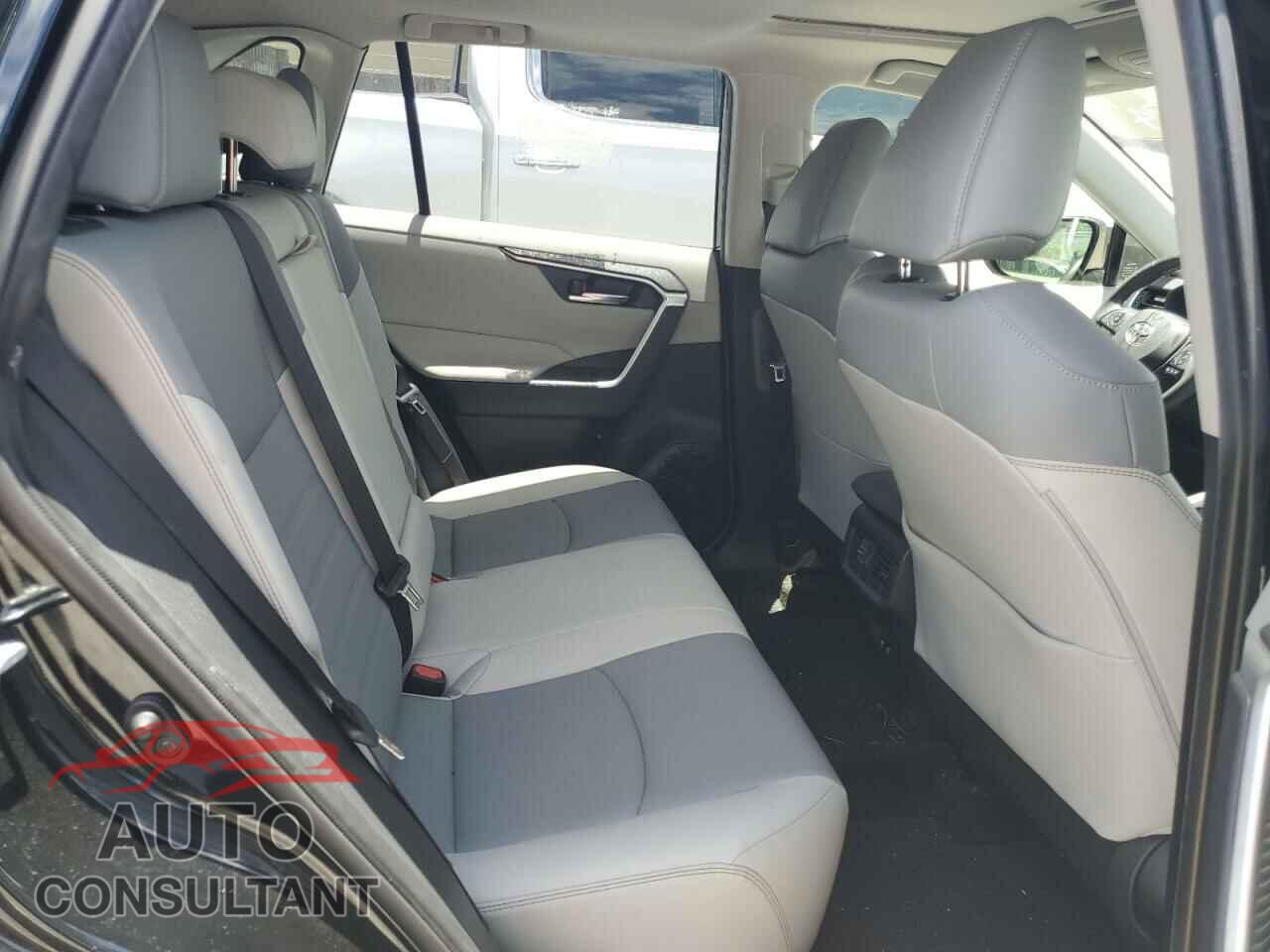 TOYOTA RAV4 2020 - JTMC1RFV5LD047748