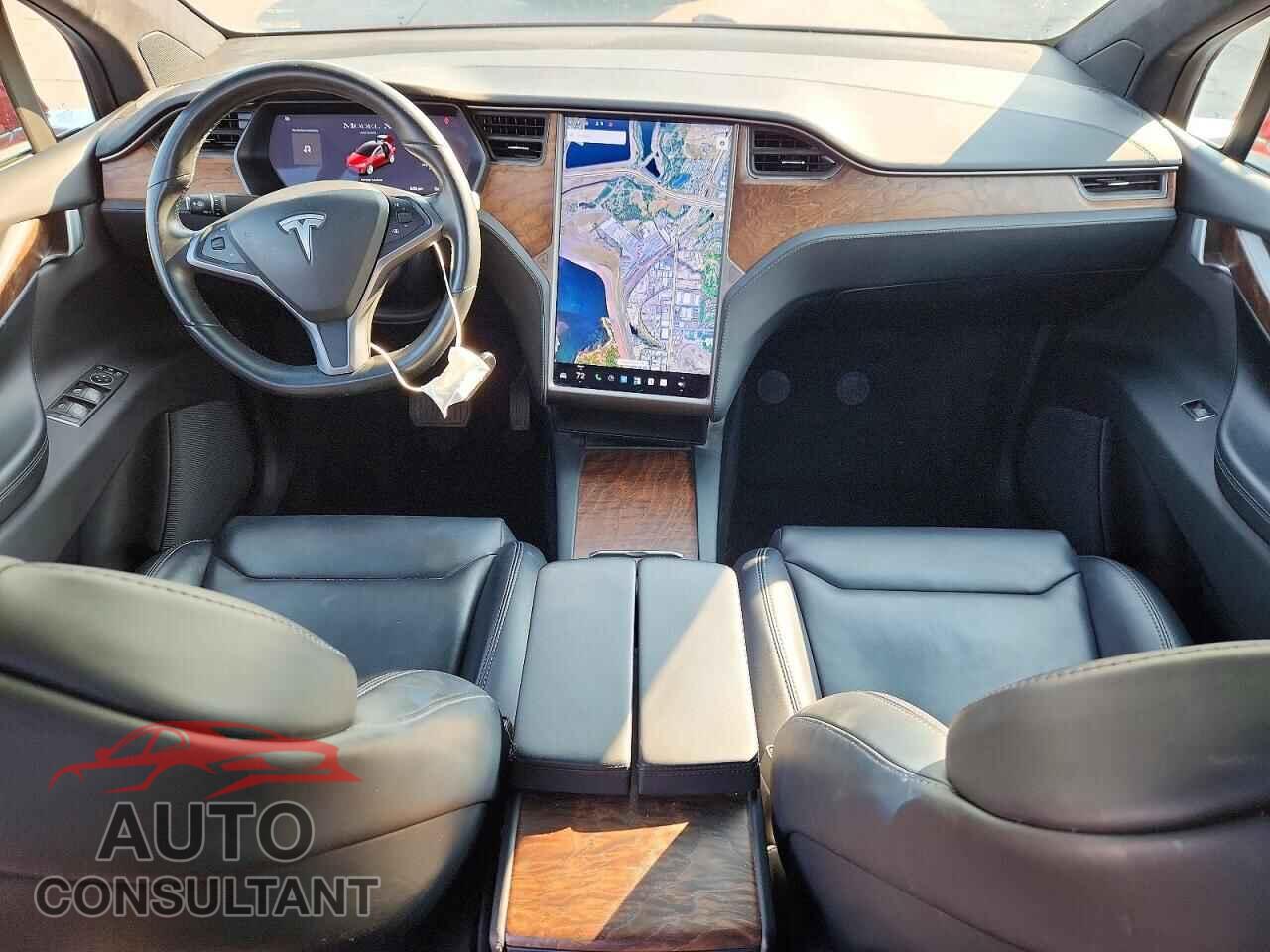 TESLA MODEL X 2019 - 5YJXCDE20KF214501