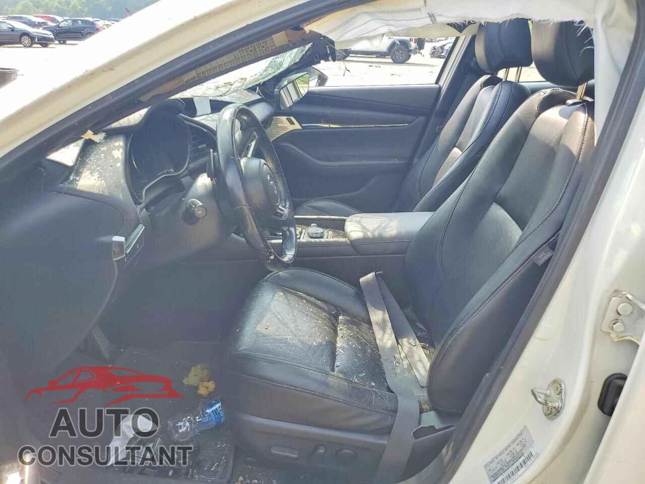 MAZDA 3 2021 - JM1BPBML9M1343121