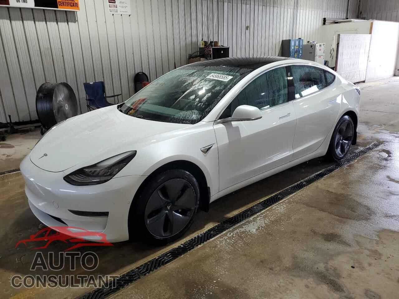TESLA MODEL 3 2019 - 5YJ3E1EA2KF484215