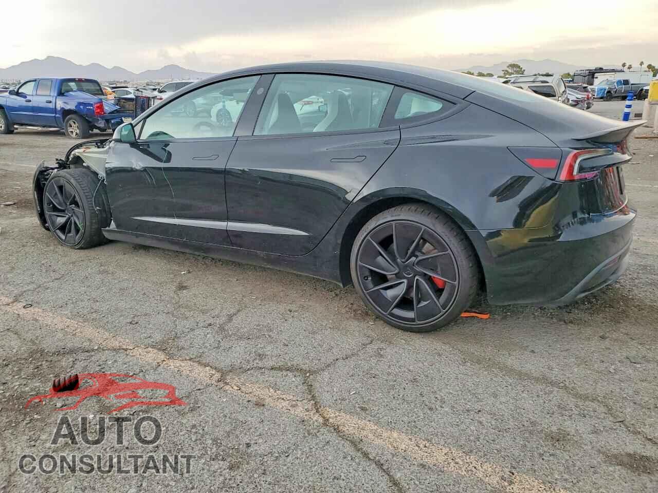 TESLA MODEL 3 2026 - 5YJ3E1ET9TF173044